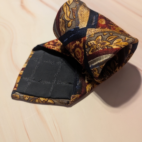 Ermenegildo Zegna Black and Gold Silk‎ Tie Accessories - Picture 6 of 6